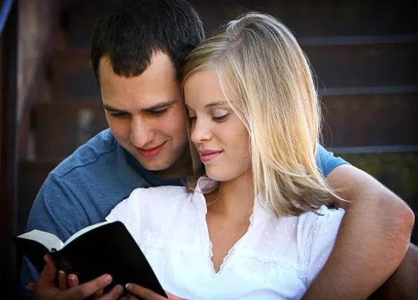 Christian dating questions, questions to ask during Christian dating. 